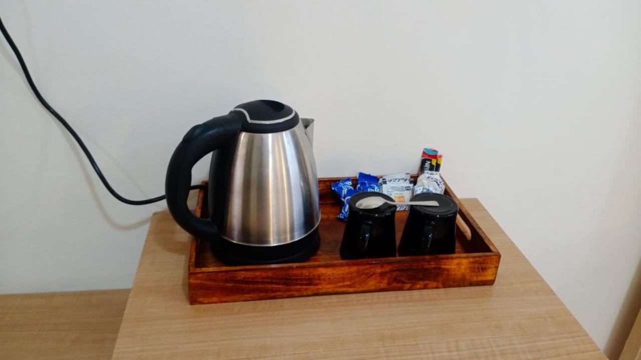 古尔冈 Rr Galaxy酒店 外观 照片